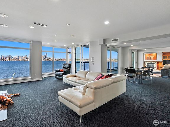 5th image of 1661 Harbor Avenue SW #502