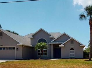 2611 Colonade Ln, North Port, FL 34286
