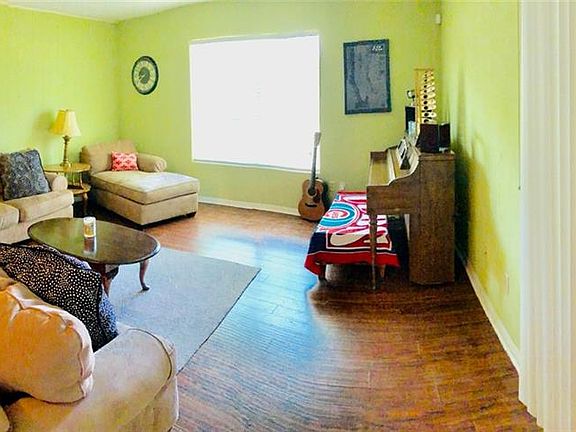 3rd image of 712 S Hill Ave #90