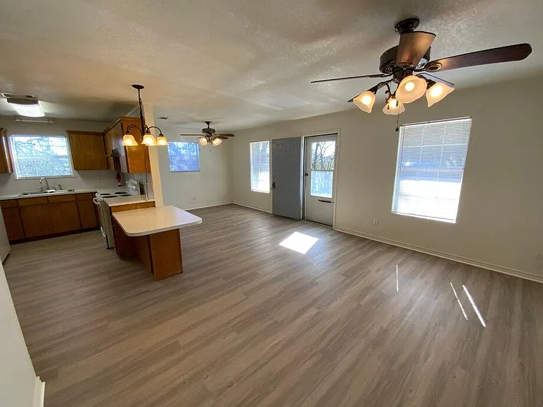 3930 Riggs Rd #8 — Photo 2