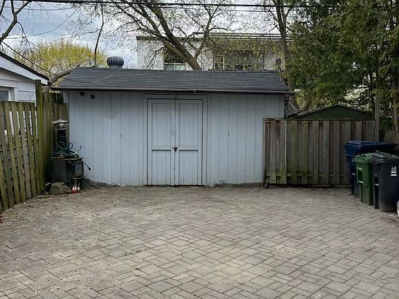 5th image of 56 41st St