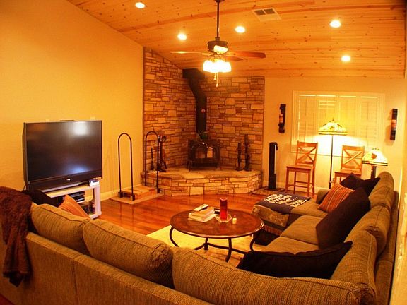 5th image of 46500 Minnow Ln
