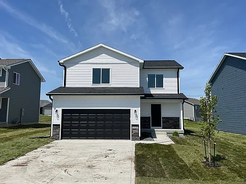 1121 Fifield Rd Photo 1