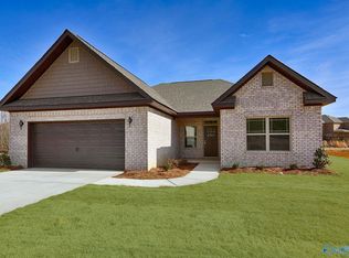 114 Gander Cir, Owens X Rds, AL 35763
