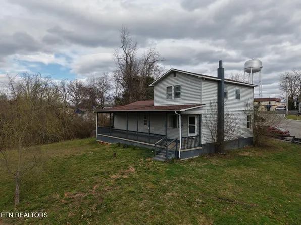 518 Flatt Spur Rd, Jamestown, TN 38556