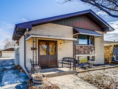 9837 Massasoit Ave, Oak Lawn, IL, 60453