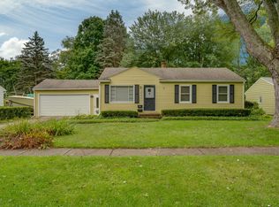 3627 Iroquois Trl, Kalamazoo, MI 49006