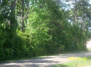 1908 Sandy Ln, Laurel, MS 39443