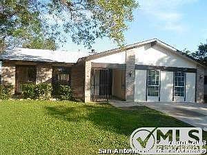 2nd image of 2834 Meadow Bea