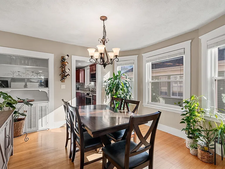 107 Winthrop St #2 — Photo 6