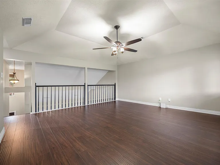 7914 Millbrook Dr — Photo 19
