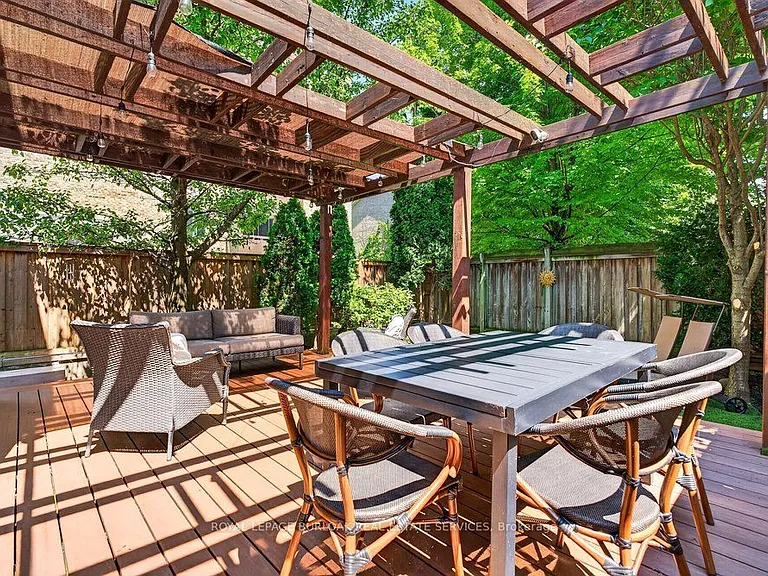 2354 Marine Dr — Photo 45