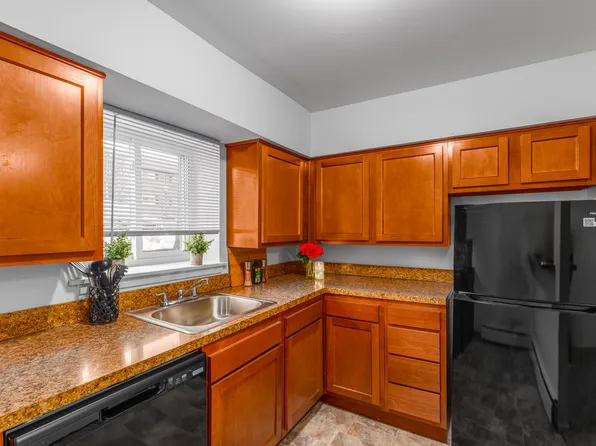 Haverford Apartments