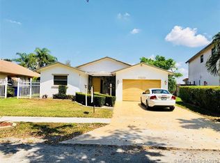 2529 Raleigh St, Hollywood, FL 33020