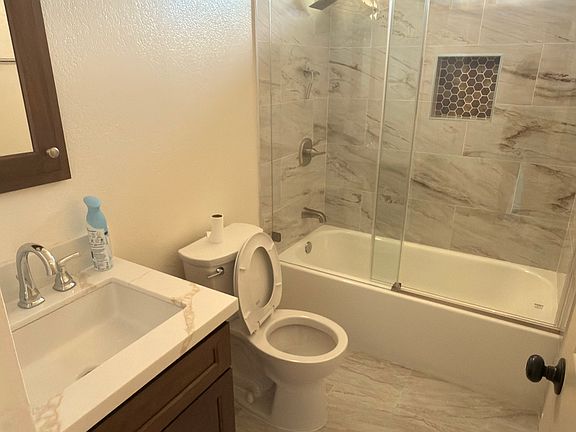 5th image of 8060 Felix Ave #B