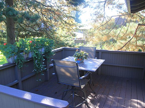 Private back deck