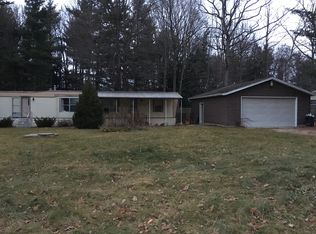 8597 Robinhood Dr, Montague, MI