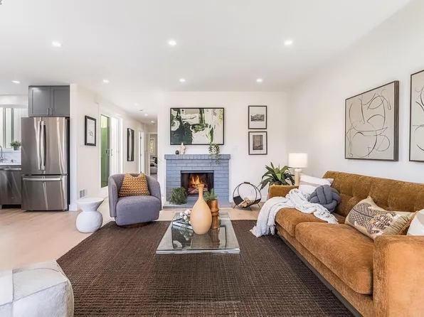353 E Moltke St, Daly City, CA 94014