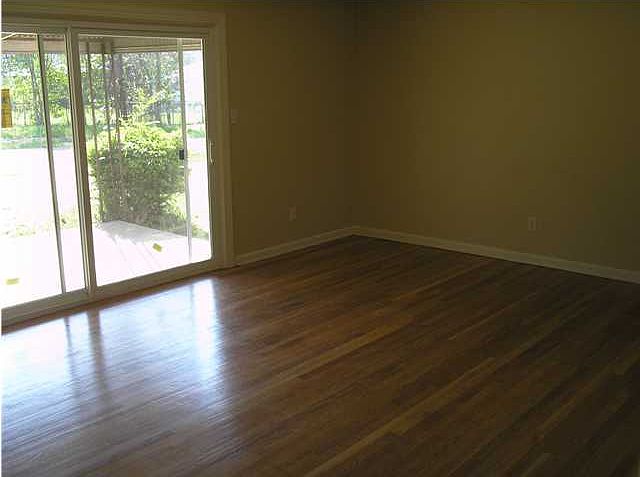 2nd image of 3632 Quenby Dr