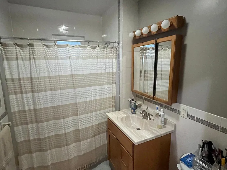 41 Montfern Ave — Photo 10
