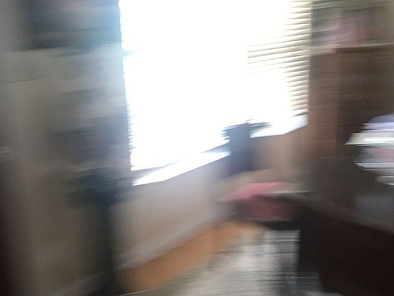 3rd image of 65 Anchor Dr