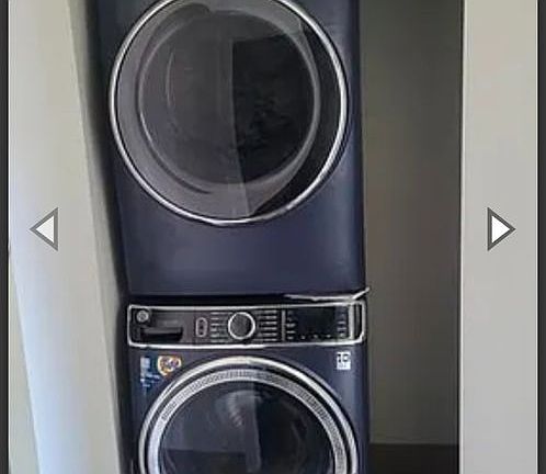 4th image of 2225 Park St #203