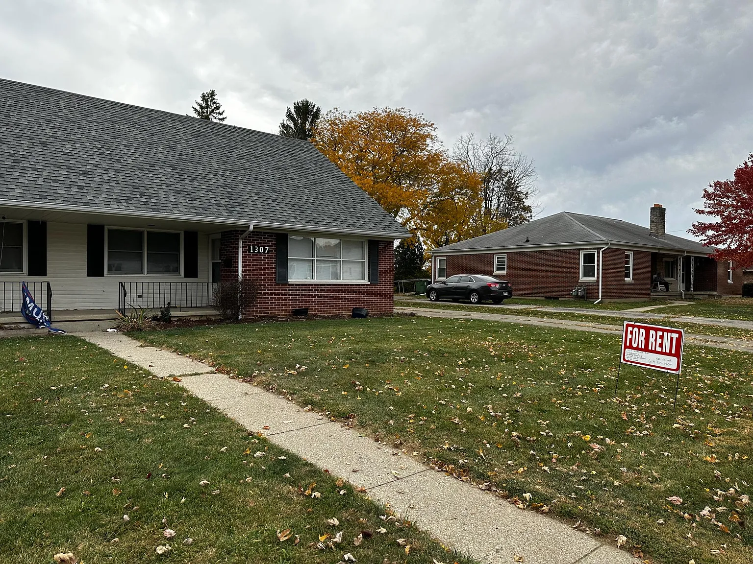 1307 Garfield Ave — Photo 3