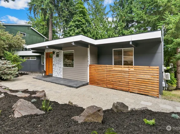 17826 25th Avenue NE, Lake Forest Park, WA 98155