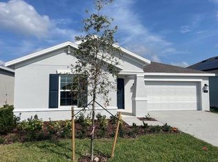 881 Laurel View Way, Groveland, FL 34736