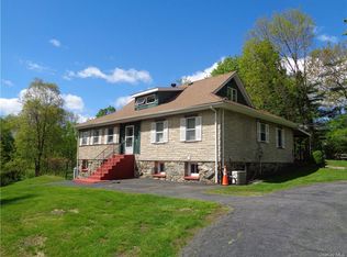 489 E Branch Rd, Patterson, NY 12563
