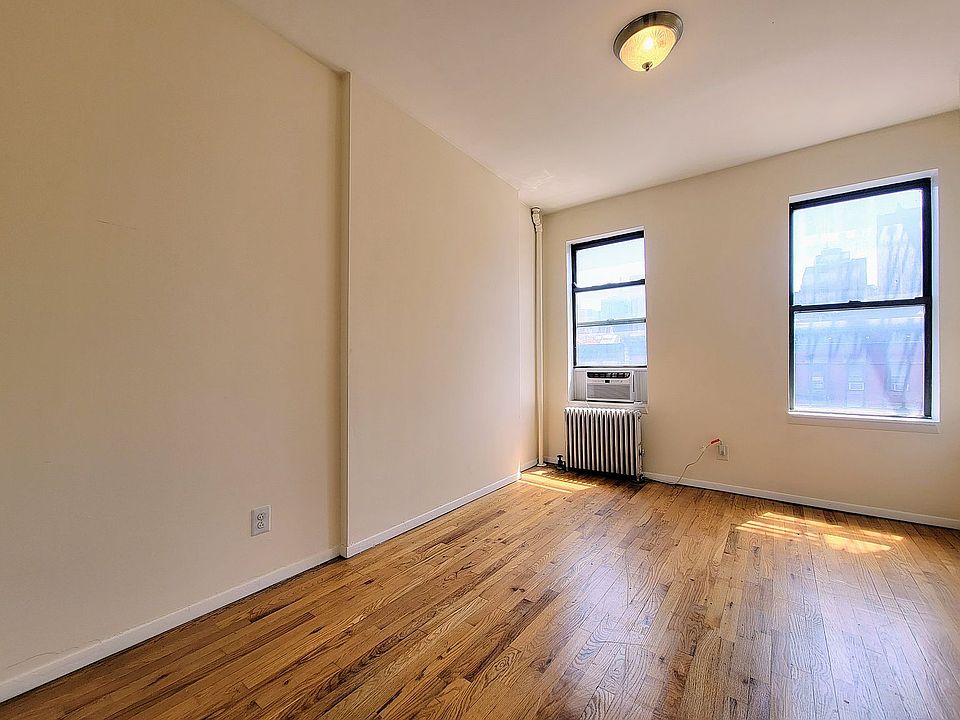 1st image of 657 10th Ave #U