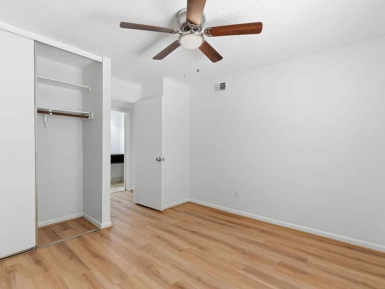 11631 Inga Ln — Photo 11