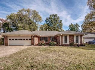 6078 Ivawood Dr, Memphis, TN 38134