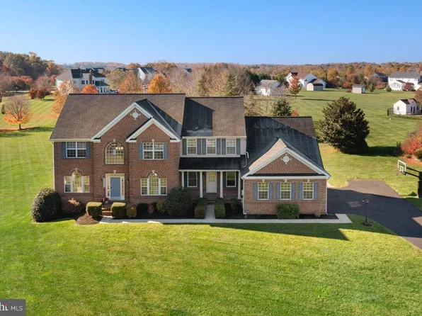 22429 Goshen School Rd, Laytonsville, MD 20882