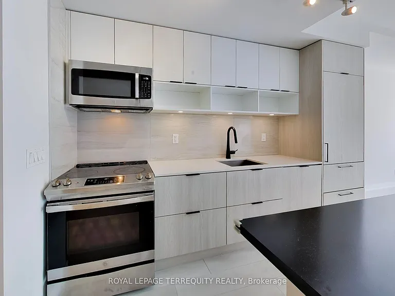 180 Mill St #S132 — Photo 12