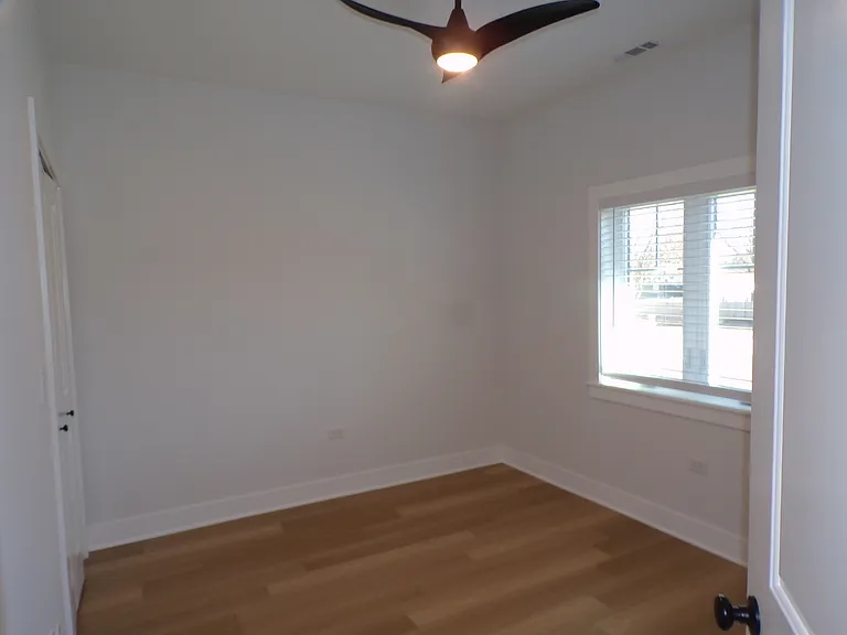33476 N Evergreen Dr — Photo 24