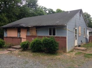 2200 E 25th St, Winston Salem, NC 27105