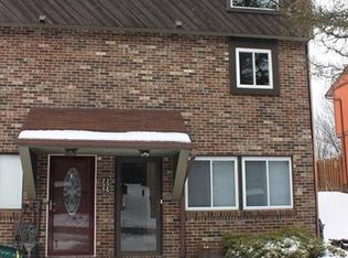206 Bayberry Ln, Imperial, PA 15126