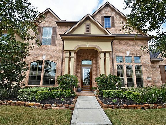 2nd image of 4514 Seguin Valley Dr