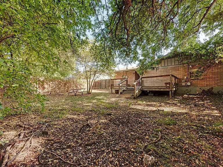 1805 Mohle Dr #B — Photo 20