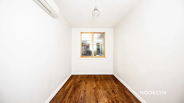 Rented by Nooklyn NYC LLC | media 9