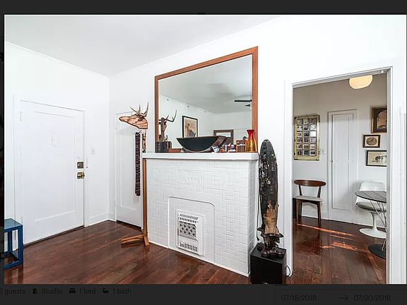 3rd image of 139 S St Andrews Pl APT 10