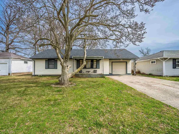 2500 N Rosewood Ave, Muncie, IN 47304