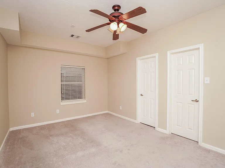 5730 Kansas St #B — Photo 24