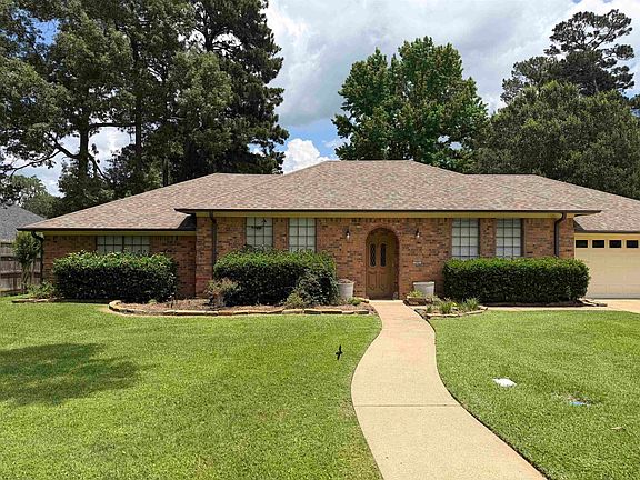 2nd image of 502 Sherman Dr