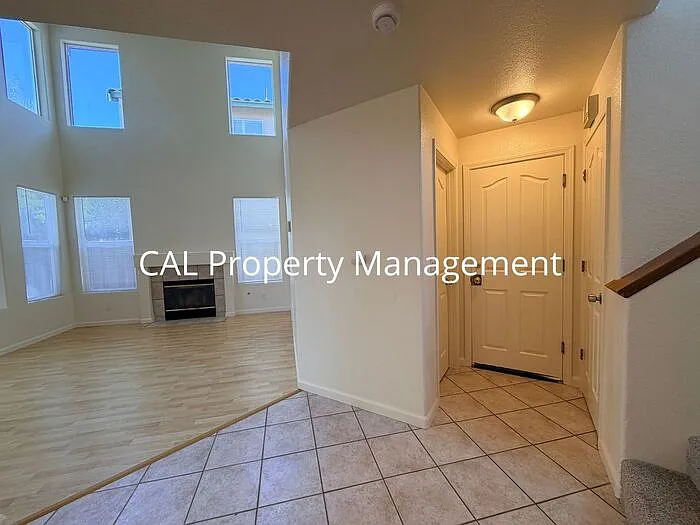 1159 Cobblestone St — Photo 10
