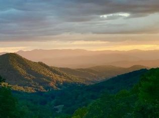 553 Grouse Rd, Franklin, NC 28734