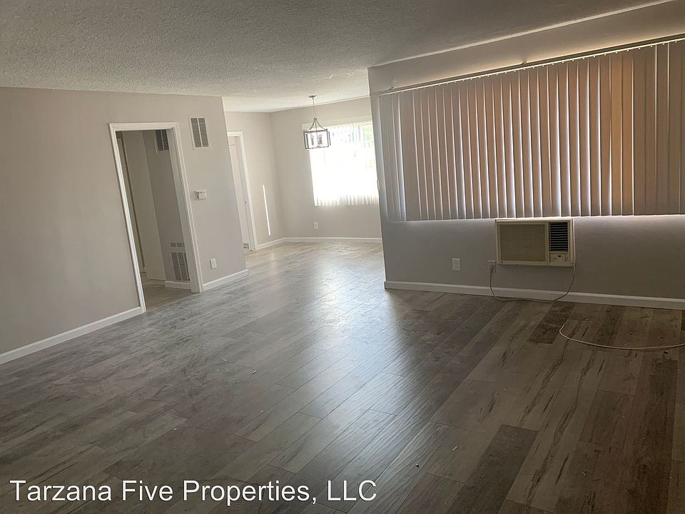 2nd image of 6170 Reseda Blvd APT 207