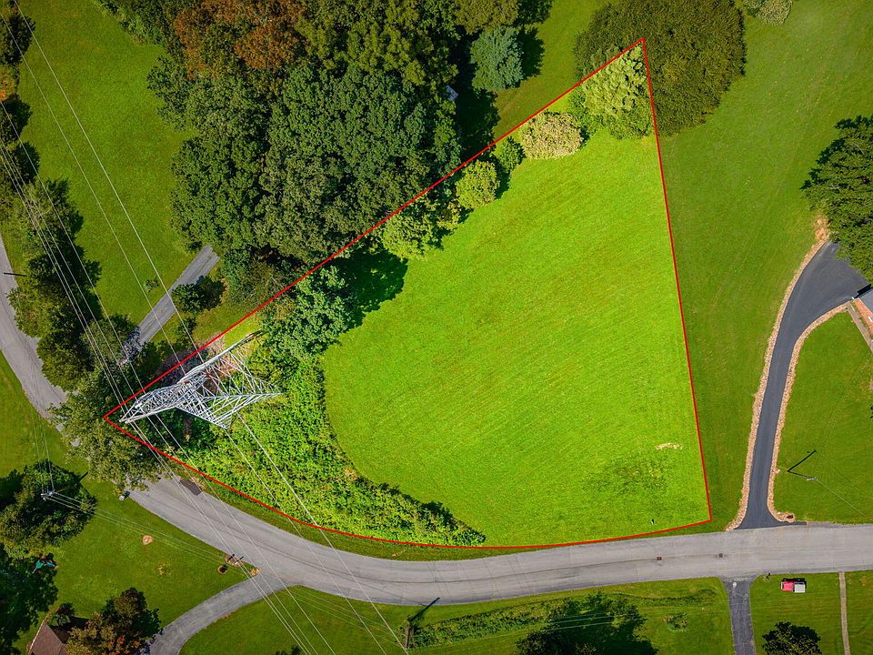 1st image of Country Dr