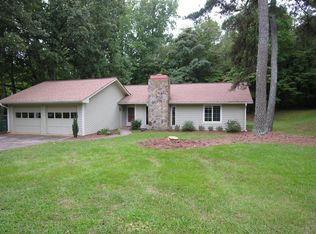 413 Creekside Ln, Woodstock, GA 30188